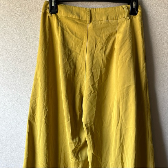 Nasty Gal mustard green flare silky pants - Picture 6 of 6